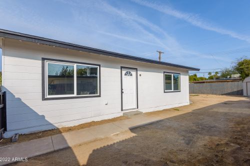 9409 4th Ave, Phoenix AZ  85021-2410 exterior