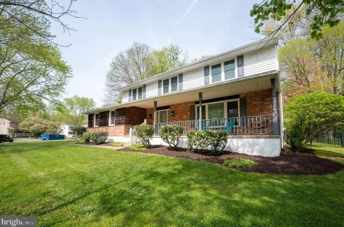 2208 Patwynn Rd, Wilmington, DE 19810-2741