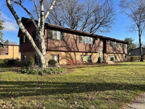 429 Westview Ave, Clinton, WI 53525-9775