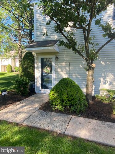 1508 Steamboat Sta, Southampton, PA 18966-4182