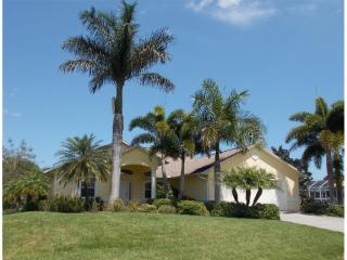 957 Majestic Ave, Sebastian, FL 32958-6015