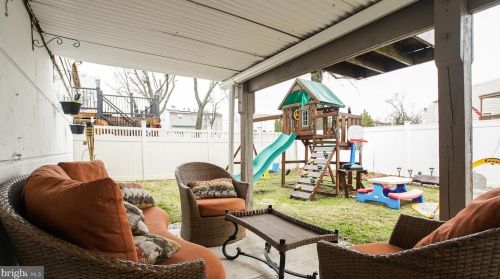 1908 Greymont St, Philadelphia PA 19116-3916 exterior