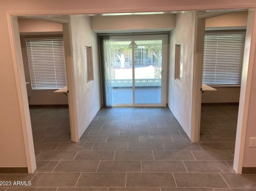10636 Roundelay Cir, Sun City AZ  85351-2109 exterior