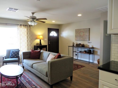 8627 Sheridan St, Scottsdale, AZ 85257-2429