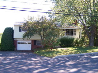 79 Park Ave, Plattsburgh, NY 12901-2558