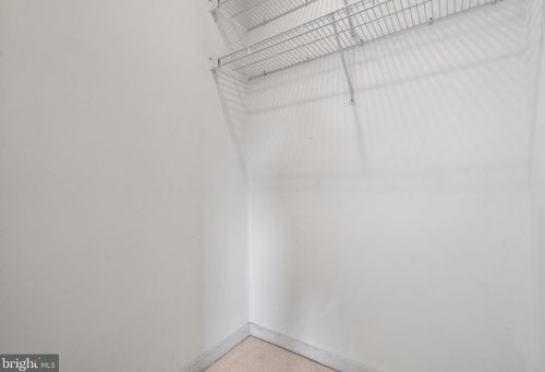 12015 Walnut Branch Rd, Herndon VA  20194-5616 exterior