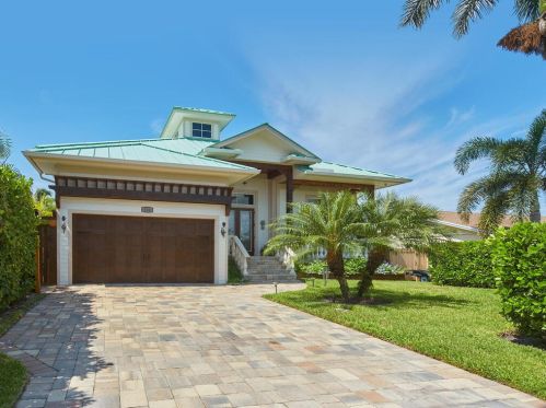 144 Trinidad St, Naples, FL 34113-8647