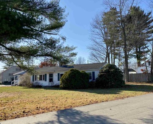 45 Lafayette Ter, North Hampton, NH 03862-2431