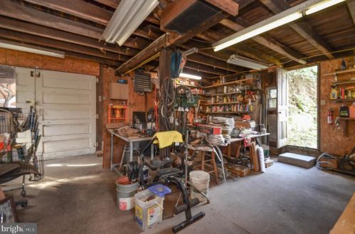 3850 Frst Inn Rd, Palmerton PA  18071-5851 exterior