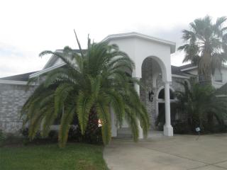 28 Bar Le Doc Dr, Corpus Christi TX  78414-6246 exterior