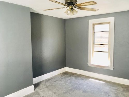 11 Gaskill Ave, Jeannette PA  15644-3346 exterior