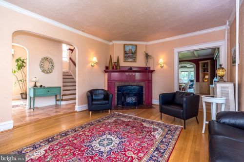 630 Columbia Ave, Lansdale PA 19446-3309 exterior