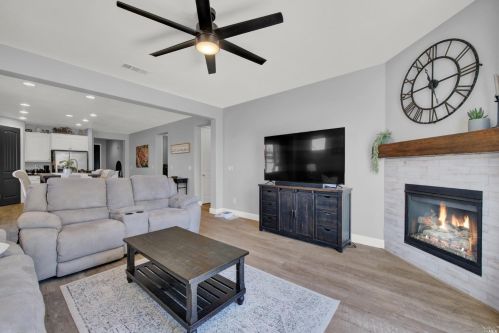 542 Twilight St, Vacaville CA  95688-8829 exterior