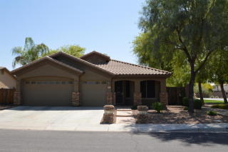 3687 Newport St, Chandler, AZ 85286-2591