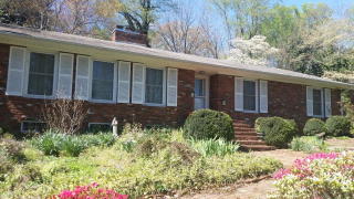 806 Union St, Morganton, NC 28655-2848