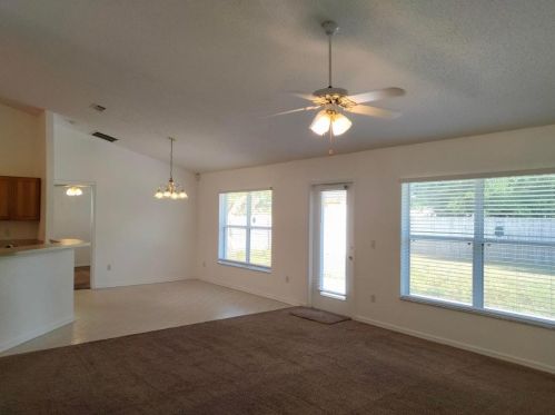 762 Fairhaven Dr, Fort Pierce, FL 34983-1080