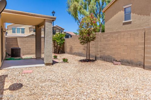 9551 81 Dr, Peoria AZ  85345-3111 exterior