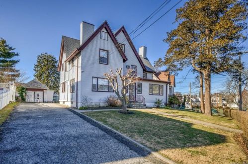 123 Meadow Ln, New Rochelle, NY 10805-2314