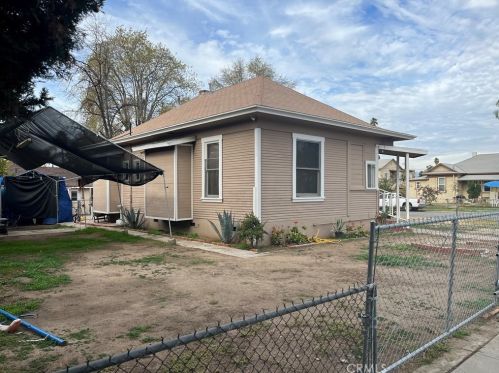4005 Kansas Ave, Riverside, CA 92507-5148