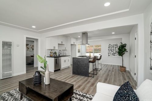 1926 Ensenada St, Lemon Grove CA  91945-3738 exterior