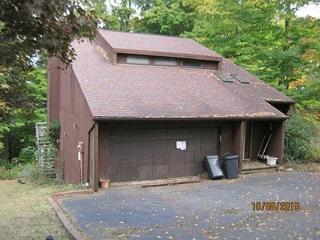 111 Firwood Dr, Bridgeville, PA 15017-1203