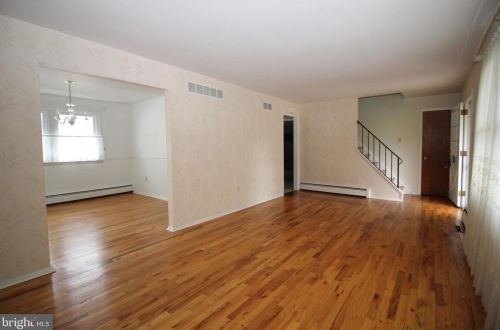 502 6th St, Lansdale PA  19446-2742 exterior