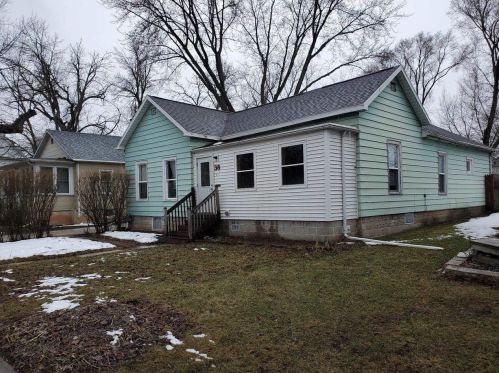 38 Lincoln Ave, Fond Du Lac, WI 54935-4017