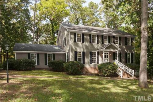 2413 Lakeland Dr, Sanford, NC 27330-7255