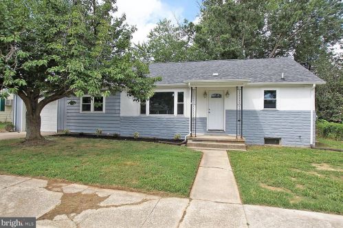 418 Fisher Ave, Slaughter Beach, DE 19963-2049