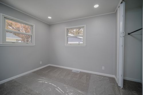 2026 84th St, Kenosha WI  53143-1619 exterior