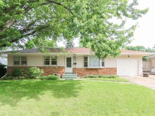 1237 24th St, Ames IA  50010-4422 exterior