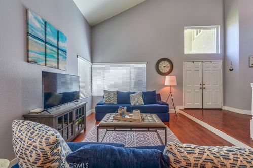 43520 Calle Nacido, Temecula CA  92592-3034 exterior