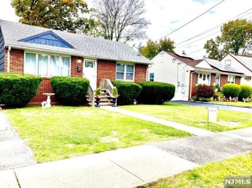 42 36th St, Paterson NJ 07504-1321 exterior