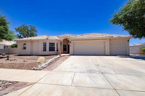 9270 Carmel Dr, Tucson, AZ 85747-5301