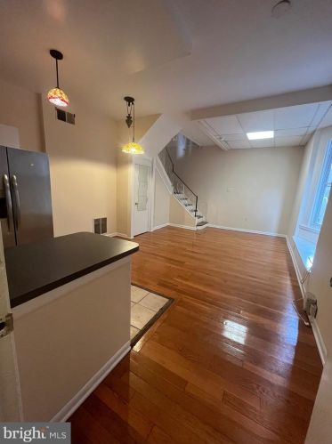 4916 Hazel Ave, Philadelphia PA  19143-2005 exterior