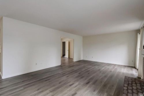 6596 Meadowridge Dr, Santa Rosa CA  95409-5863 exterior