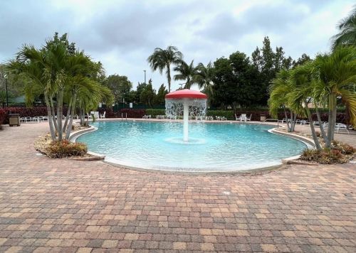 607 Gazetta Way, West Palm Beach, FL 33413-1055