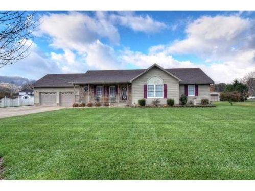119 Eastland Dr, Elizabethton, TN 37643-5813