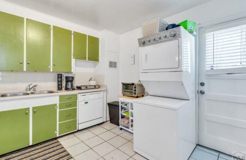 1327 Bragdon Ave, Pueblo CO  81004-3024 exterior