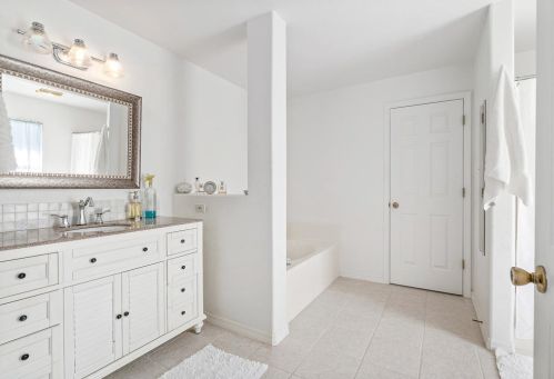 165 36 Ct, Vero Beach FL 32960-4085 exterior