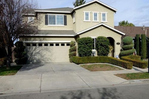 2383 Terralinda Dr, Turlock, CA 95382-8678