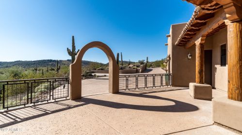 36423 35th Ave, Phoenix AZ  85086-4357 exterior