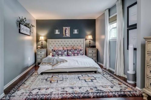 732 8th Ave, Beaver Falls PA  15010-3126 exterior