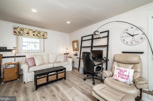 57 Toledo Ln, Willingboro NJ  08046-3743 exterior