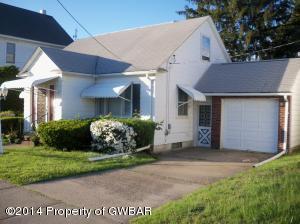 75 Dennison St, Wilkes Barre, PA 18704-4313