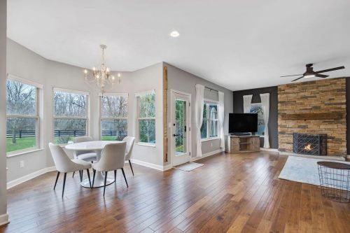 8310 Skelton Ct, Blacklick OH  43004-8750 exterior