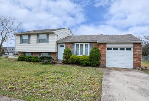 723 Ridgeview Dr, New Haven, OH 45030-2027
