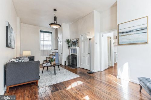 406 Iseminger St, Philadelphia PA  19147-1114 exterior