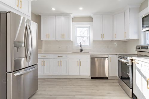 37 Lincoln St, Keene, NH 03431-3246