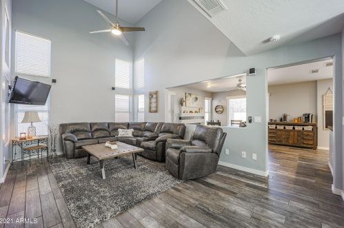 4221 Cascalote Dr, Cave Creek, AZ 85331-3862